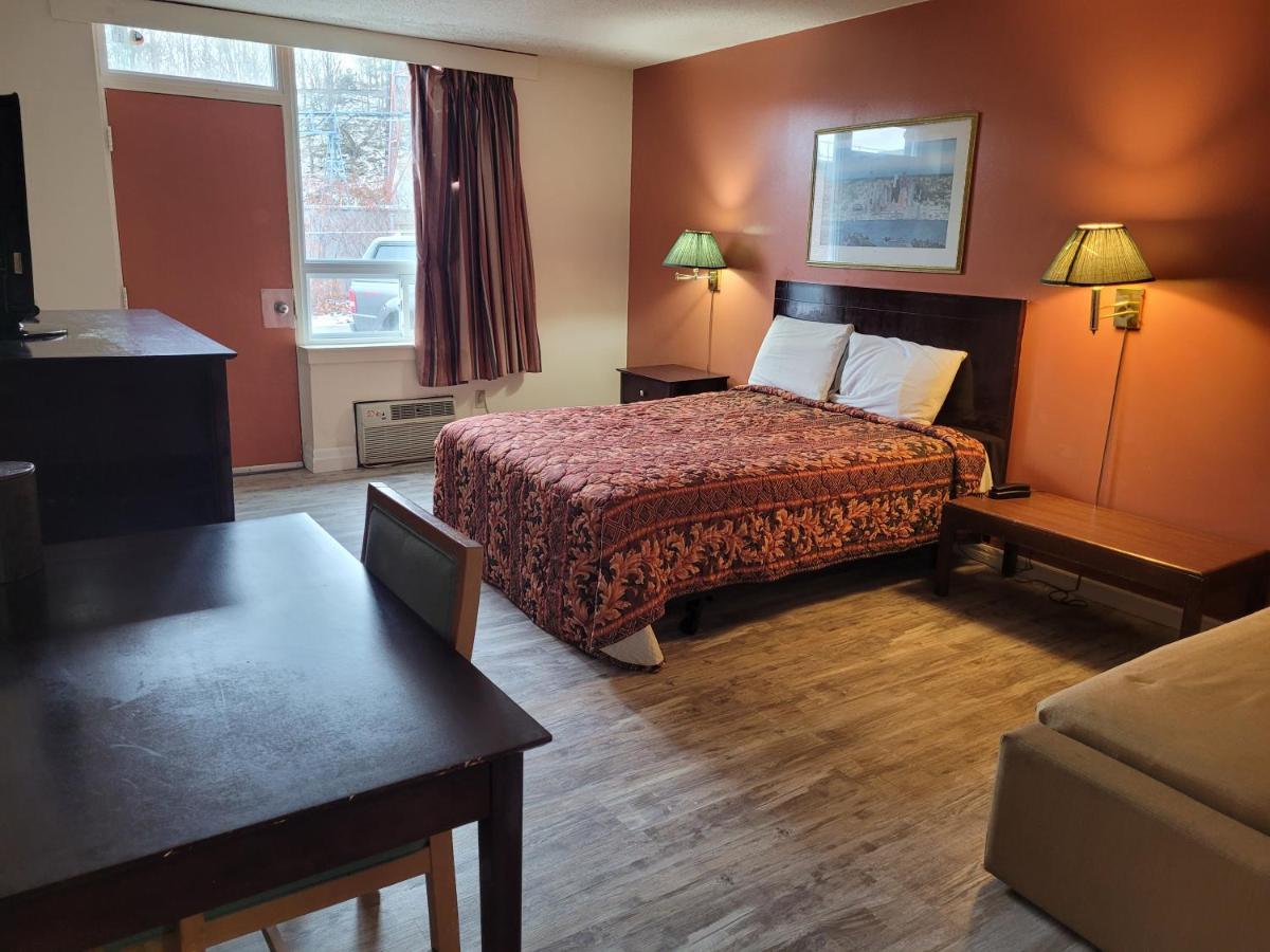 Midtown Hotel Parry Sound Luaran gambar