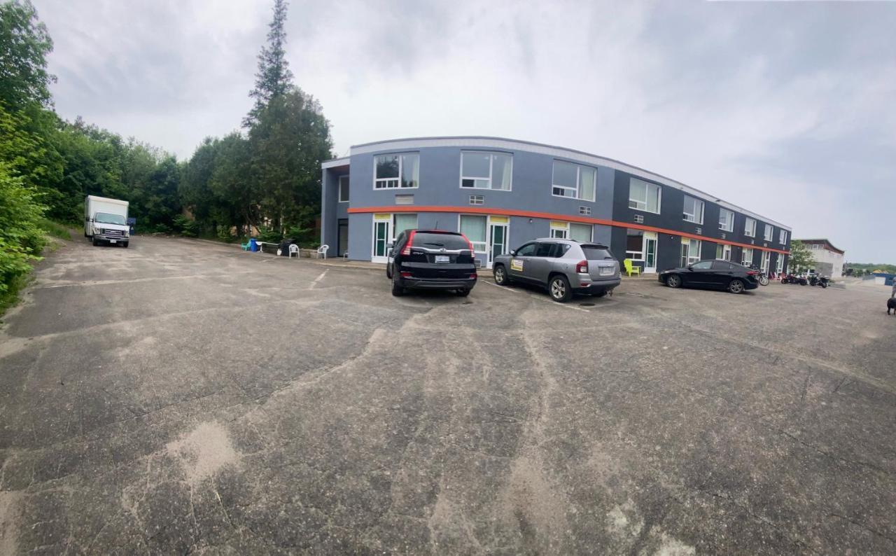 Midtown Hotel Parry Sound Luaran gambar