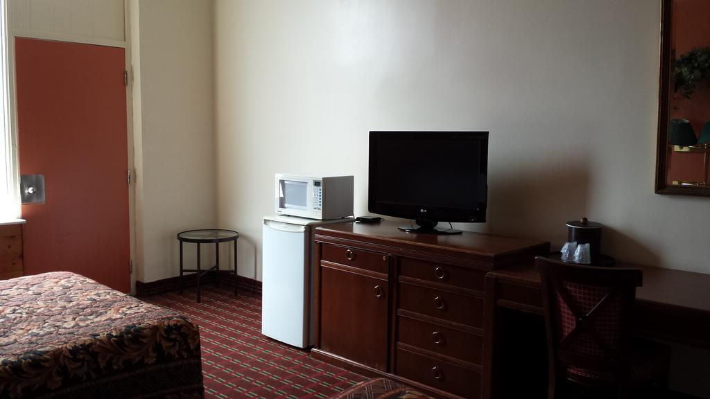 Midtown Hotel Parry Sound Luaran gambar